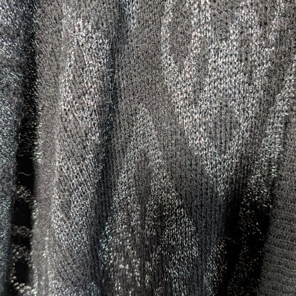 Vintage Black & Silver Knit Cape Cloak Outerwear Abstract Print - Picture 8 of 13